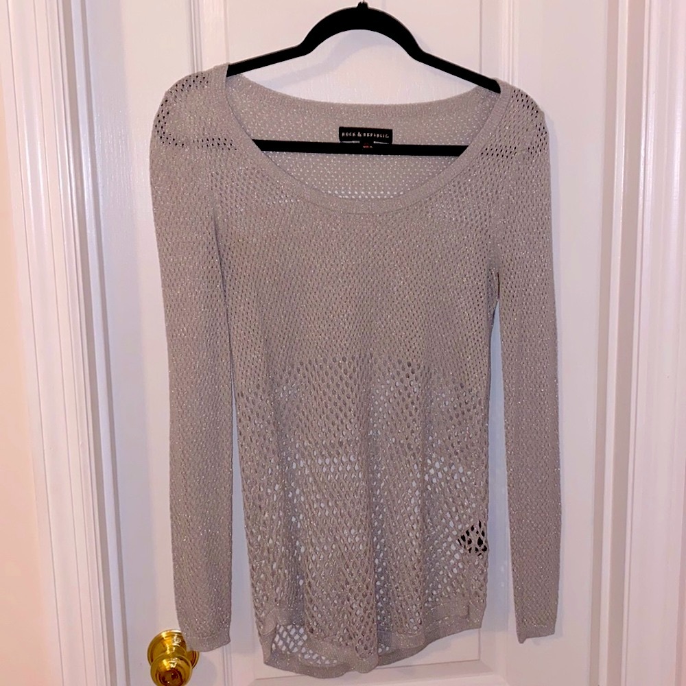 Rock n’  & Republic Silver Mesh Semi Sheer Top XS